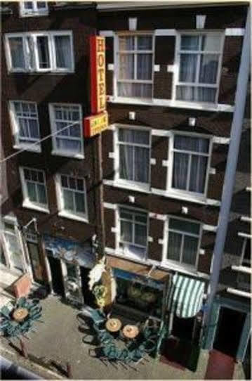 Amsterdam Hostel Uptown Bagian luar foto
